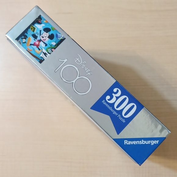 Disney Mickey Mouse Ravensburger 300 pc jigsaw puzzle - Picture 8 of 8